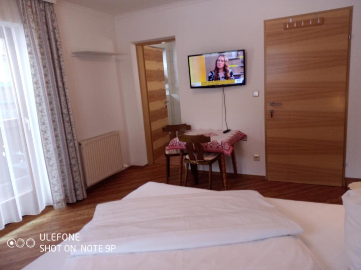 Haus Hoeller ไคลนาร์ล ภายนอก รูปภาพ